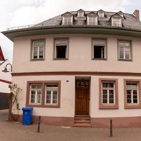 Designer Unterkunft In 15. Jahrhundert Altbau 75 M² Fuer Max. 4 Personen 埃尔特维勒