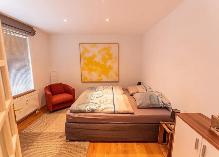 Designer Unterkunft In 15. Jahrhundert Altbau 75 M² Fuer Max. 4 Personen